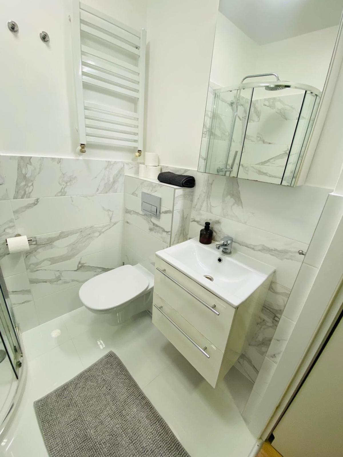 Apartel24pl Mozart * Warszawa